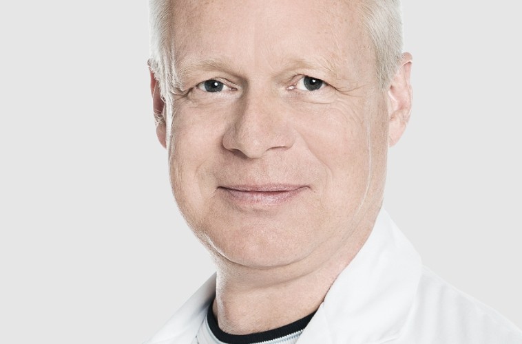 болит спина при температуре 38