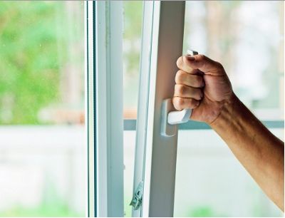 Снизить давление болит голова