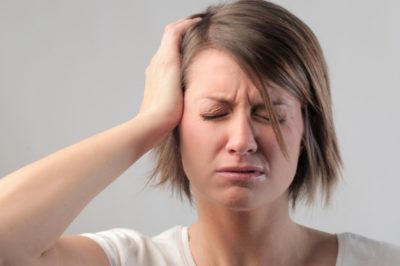 Болит правая сторона головы