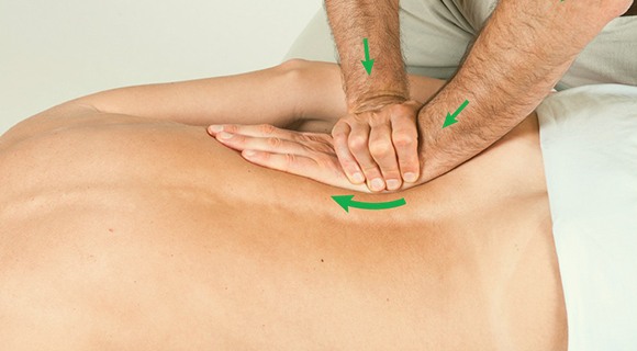 мануальная процедура поясницы