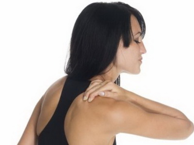 Болит плечо и немеет рука